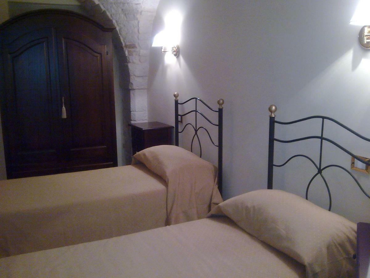 La Dolce Vite Hotel Turi Bagian luar foto