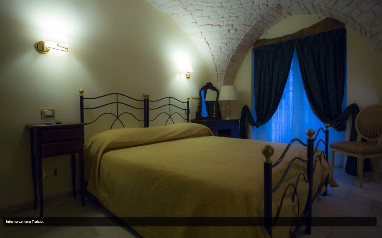 La Dolce Vite Hotel Turi Bagian luar foto